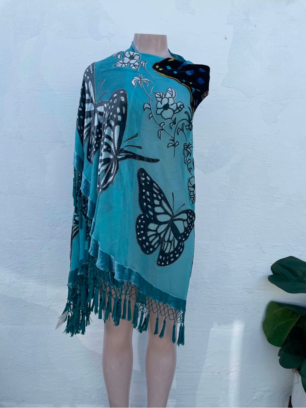 Western Fashion Turquoise Fringe Scarf